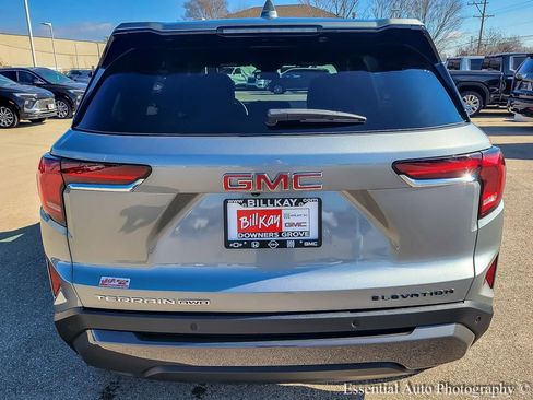 Used 2025 GMC Terrain Elevation image 6