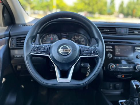 Used 2018 Nissan Rogue Sport S w/ S Appearance Package FWD image 14