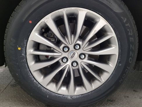 Used 2016 Lincoln MKX Select w/ Select Plus Package image 31