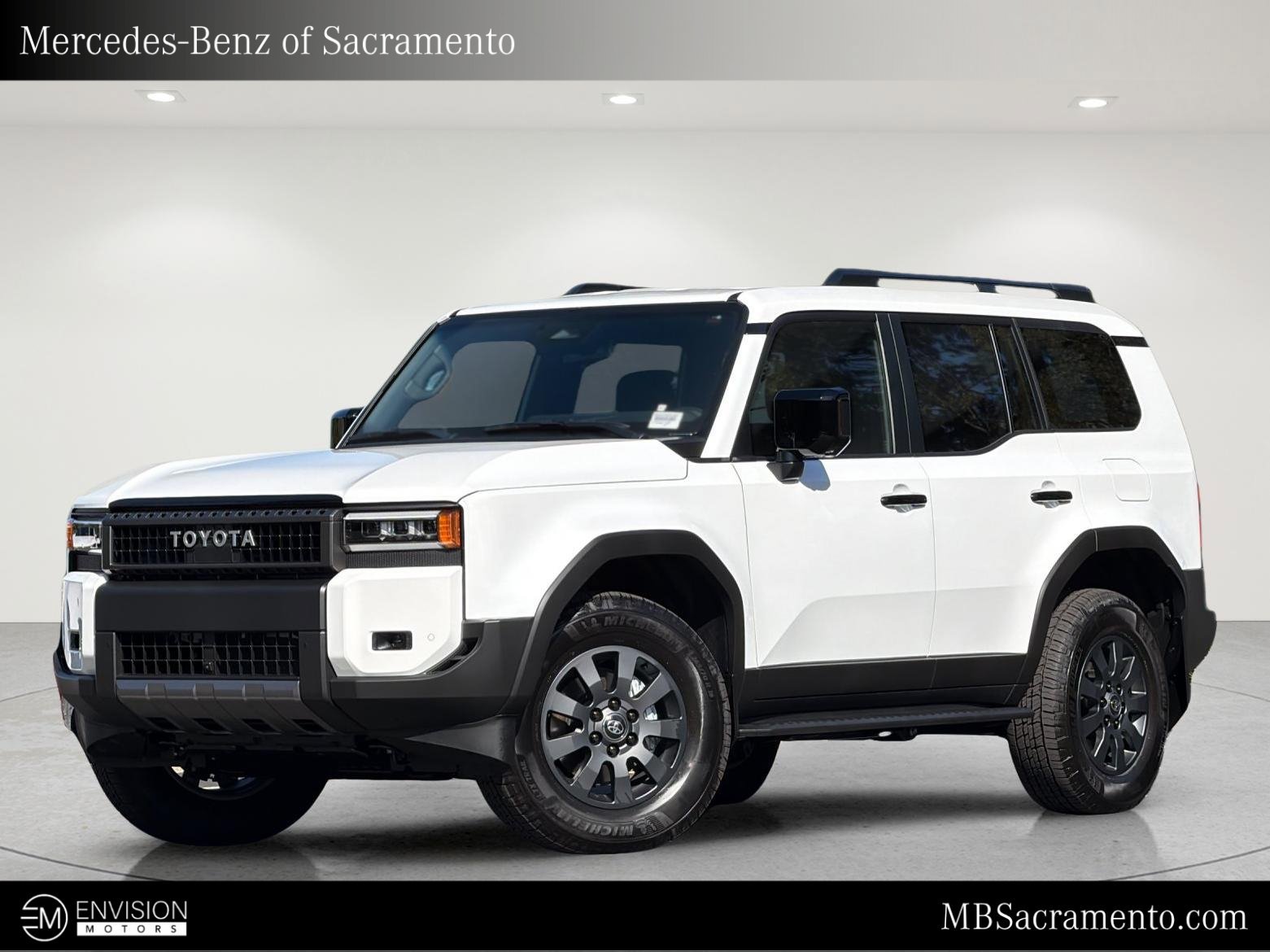 Used 2027 Toyota Land Cruiser AWD/4WD image 1