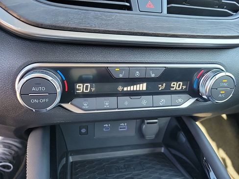 New 2025 Nissan Altima 2.5 SL image 24