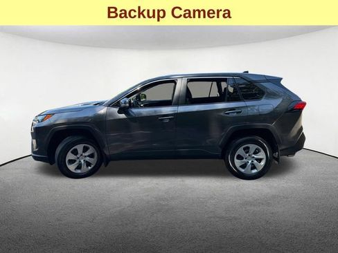 Used 2025 Toyota RAV4 LE AWD/4WD image 7