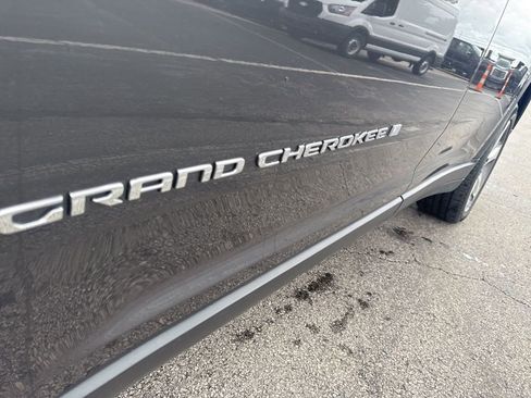 Used 2021 Jeep Grand Cherokee L Limited w/ Trailer Tow Group (B) AWD/4WD image 47