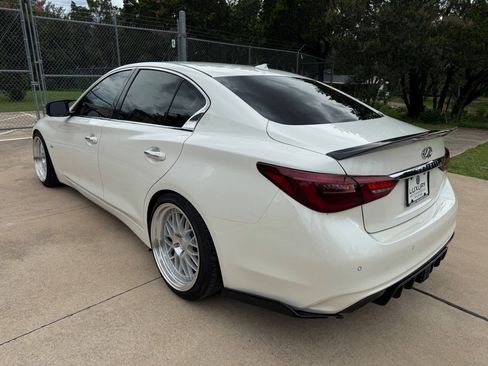 Used 2019 INFINITI Q50 Luxe w/ Essential Package (3.0T Luxe) RWD image 7