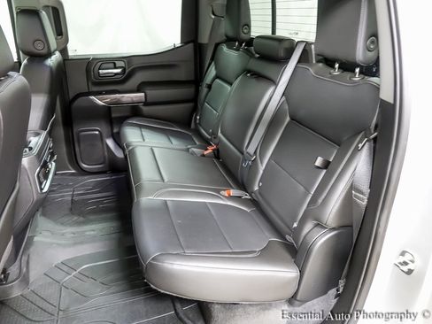 Certified 2020 Chevrolet Silverado 1500 LTZ w/ LTZ Premium Package image 12