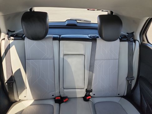 Certified 2020 Chevrolet Trax LT w/ LT Convenience Package image 29