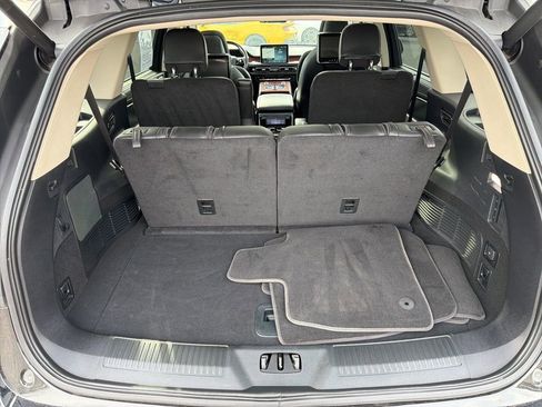 Certified 2023 Lincoln Aviator Reserve w/ Equipment Group 201A image 17