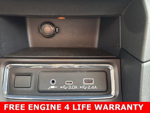 Used 2024 Subaru Ascent Onyx Edition image 17