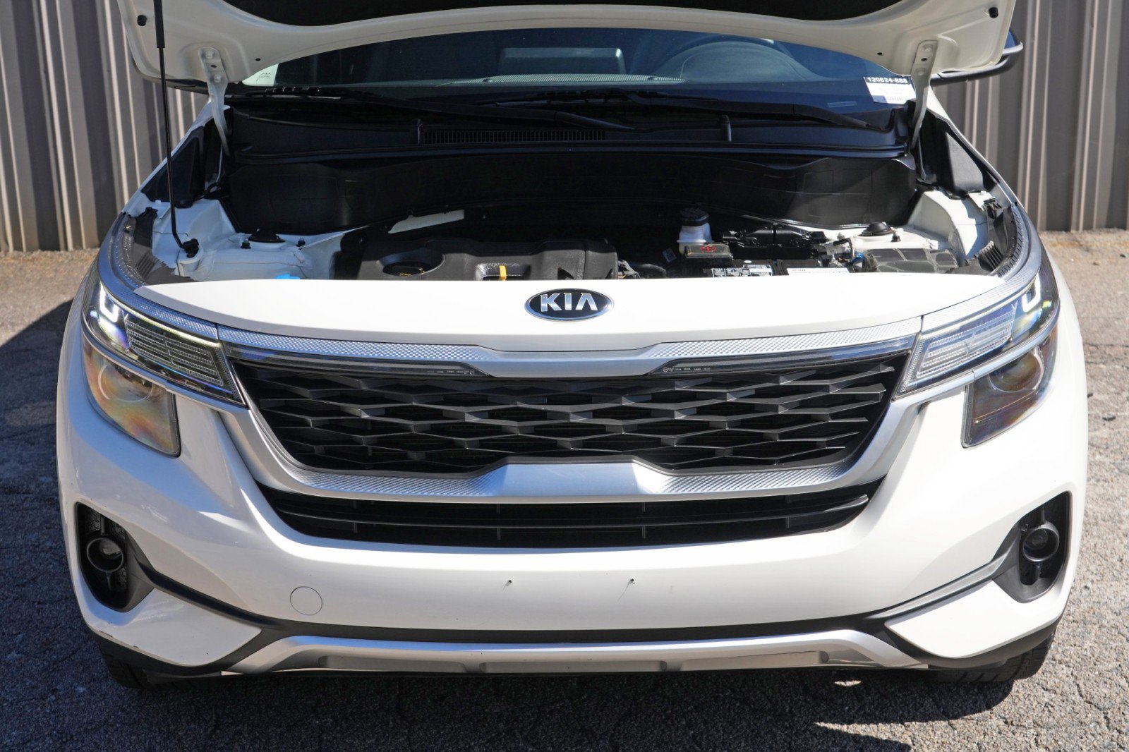 Used 2021 Kia Seltos S FWD image 7