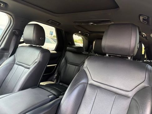 Used 2020 Land Rover Discovery HSE AWD/4WD image 10