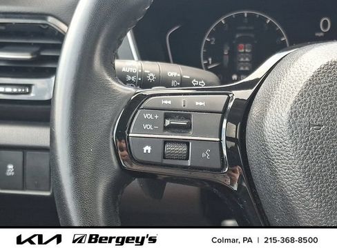 Used 2023 Honda Pilot Touring image 26