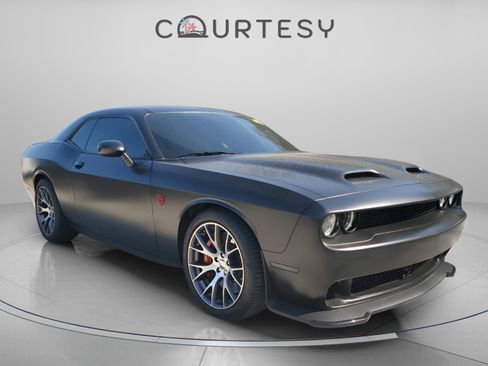 Used 2022 Dodge Challenger SRT Hellcat w/ Plus Package image 5