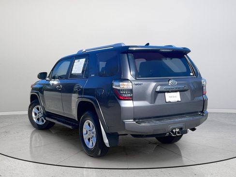 Used 2018 Toyota 4Runner SR5 image 10