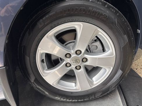 Used 2016 Toyota Sienna LE FWD image 28