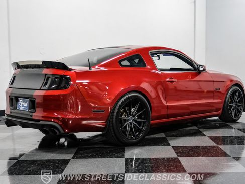 Used 2014 Ford Mustang GT Premium image 12