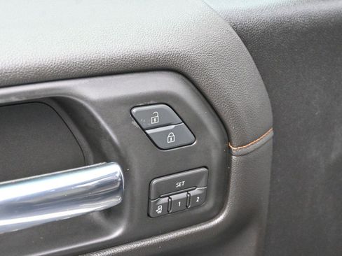 Used 2019 GMC Sierra 1500 AT4 w/ AT4 Premium Package image 10