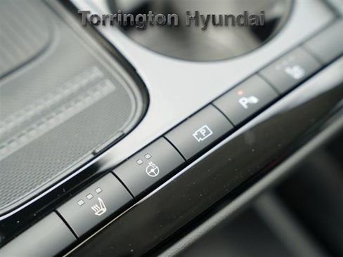 New 2025 Hyundai Ioniq 5 SEL image 17