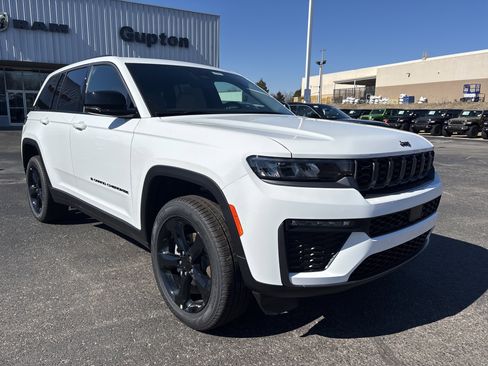 New 2026 Jeep Grand Cherokee Limited AWD/4WD image 3