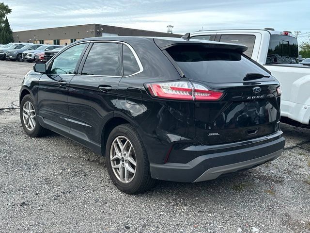 Used 2024 Ford Edge SEL AWD/4WD image 4