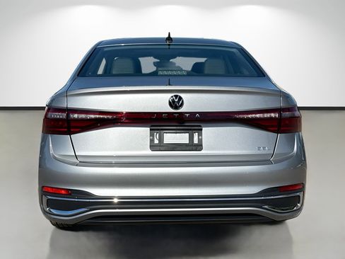 New 2026 Volkswagen Jetta SEL image 4