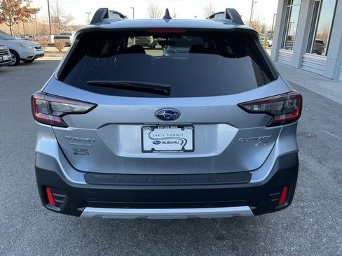 Certified 2022 Subaru Outback Limited XT w/ Popular Package #2 image 3