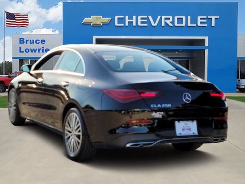 Used 2025 Mercedes-Benz CLA 250 image 4