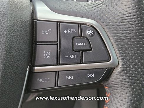 Used 2023 Toyota Sienna XSE image 29