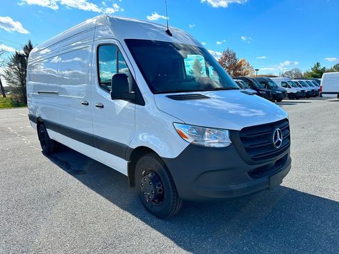 New 2026 Mercedes-Benz Sprinter 3500 image 1