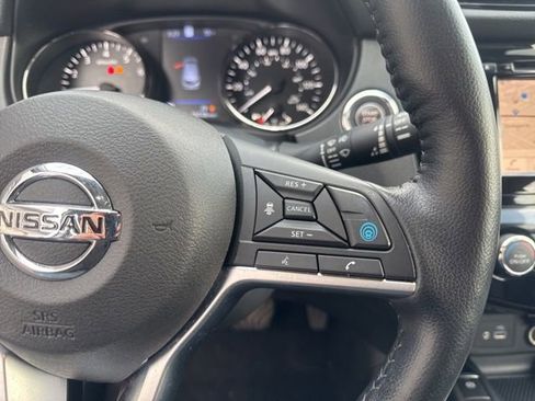 Used 2022 Nissan Rogue Sport SL image 14