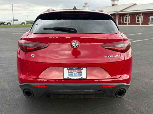 Used 2022 Alfa Romeo Stelvio Sprint image 6
