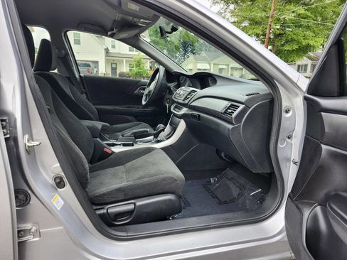 Used 2013 Honda Accord LX image 6