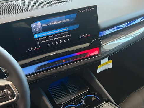 New 2026 BMW M5 Touring image 25