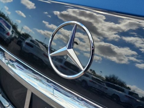 Used 2022 Mercedes-Benz S 500 4MATIC image 30