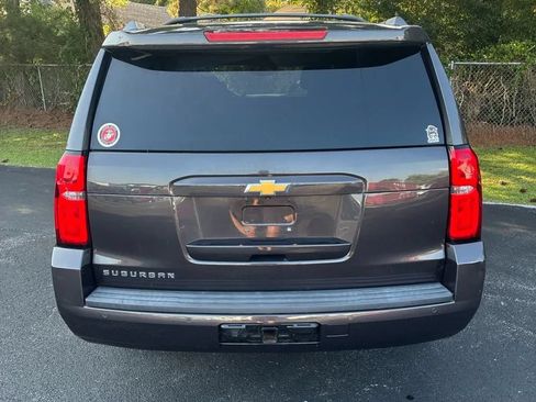 Used 2015 Chevrolet Suburban LT AWD/4WD image 6