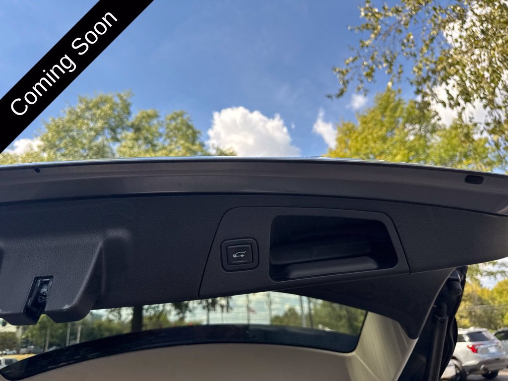 Used 2020 Buick Envision Essence w/ Experience Buick Package FWD image 21