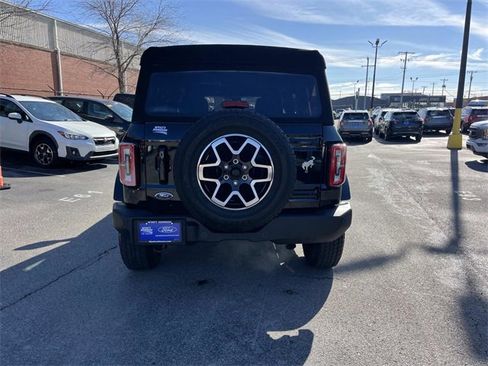 Used 2023 Ford Bronco Outer Banks image 4