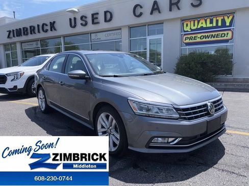 Used 2017 Volkswagen Passat 1.8T SEL Premium FWD image 1