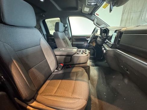 New 2026 GMC Sierra 1500 Elevation image 23