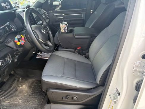 Used 2022 RAM 1500 Big Horn AWD/4WD image 12