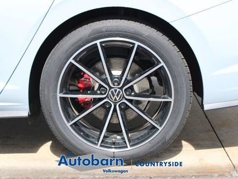 New 2026 Volkswagen Jetta GLI Autobahn FWD image 21