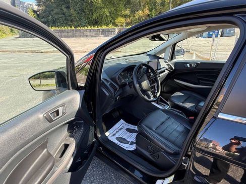 Used 2021 Ford EcoSport Titanium image 15