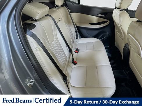 Used 2025 Buick Encore GX Avenir w/ Avenir Technology Package image 15