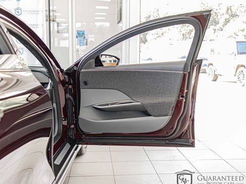 Used 2023 Lucid Air Pure AWD/4WD image 38
