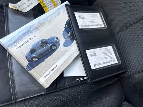 Used 2014 Subaru Legacy 3.6R Limited w/ Moonroof Package AWD/4WD image 17