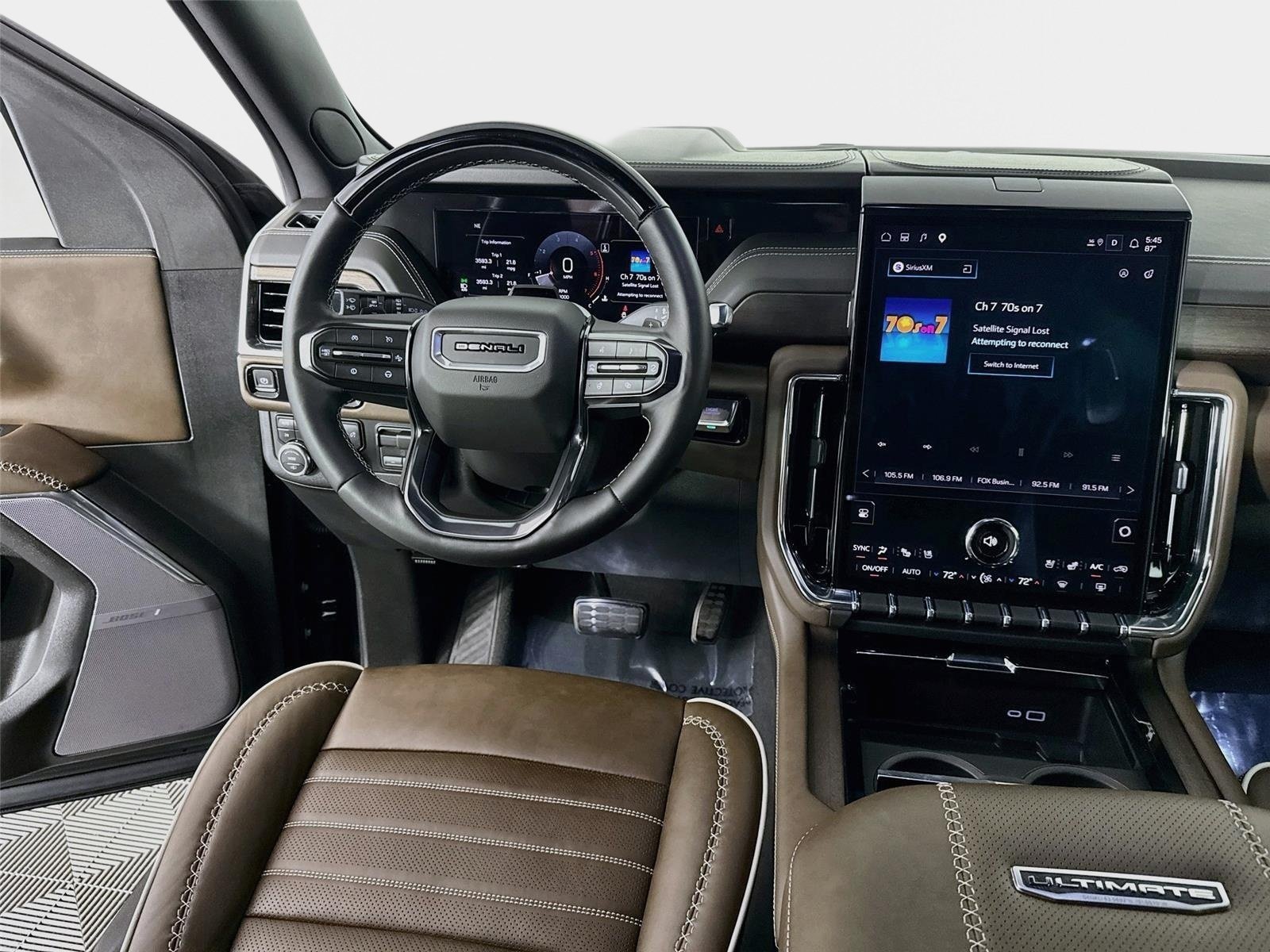 Used 2026 GMC Yukon Denali Ultimate AWD/4WD image 25