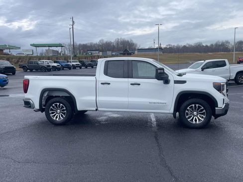 Used 2023 GMC Sierra 1500 Pro w/ Pro Value Package image 2