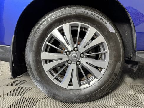 Used 2020 Nissan Pathfinder S FWD image 45
