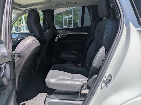 Used 2023 Volvo XC90 B6 Ultimate w/ Protection Package Premier AWD/4WD image 26