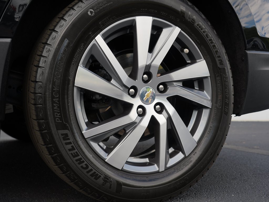 Certified 2024 Chevrolet Equinox Premier AWD/4WD image 37