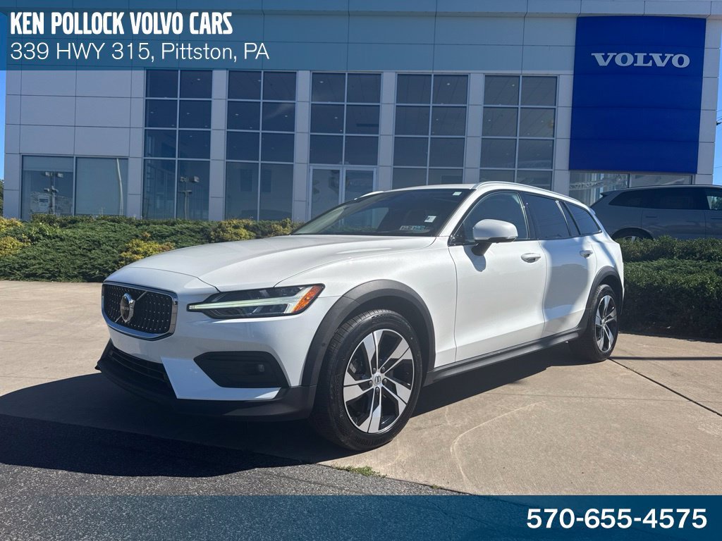 Used 2024 Volvo V60 B5 Cross Country Plus w/ Protection Package Premier AWD/4WD image 1